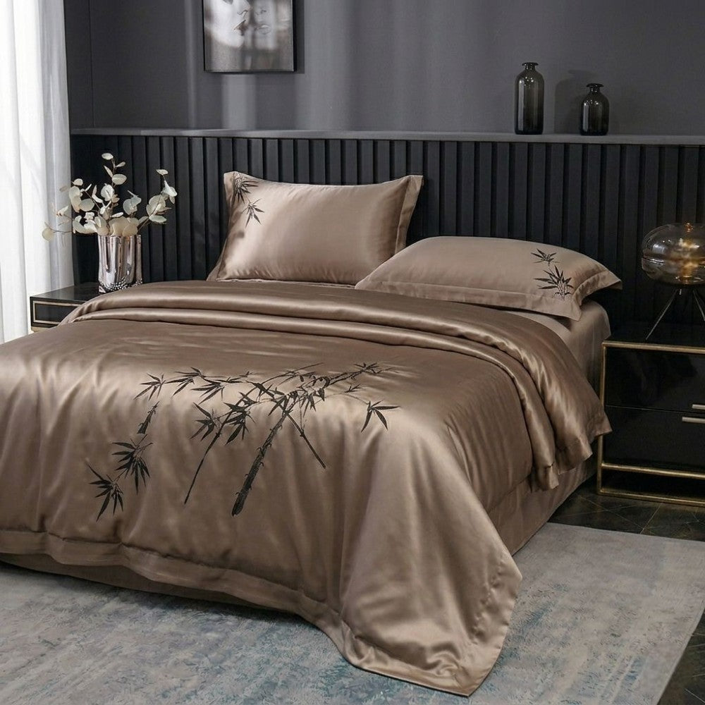 Momme Weight Explained: How to Choose the Right Silk Bedding (And What the Numbers Actually Mean)