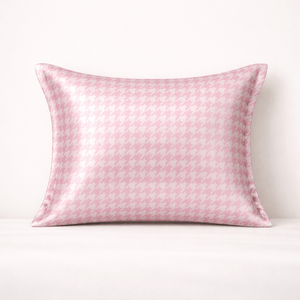 Pink houndstooth